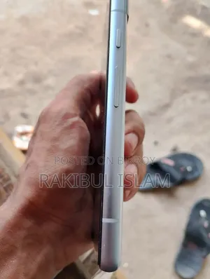 Google Pixel 7a 128 GB White