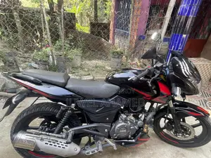 বাজাজ পালসার ১৫০ ২০১৯ ব্ল্যাক