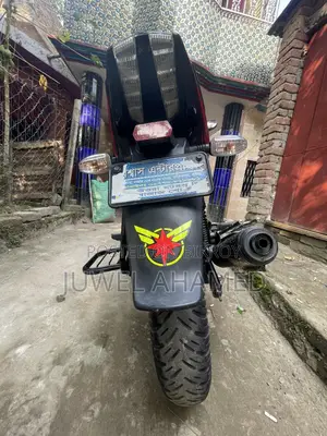 বাজাজ পালসার ১৫০ ২০১৯ ব্ল্যাক