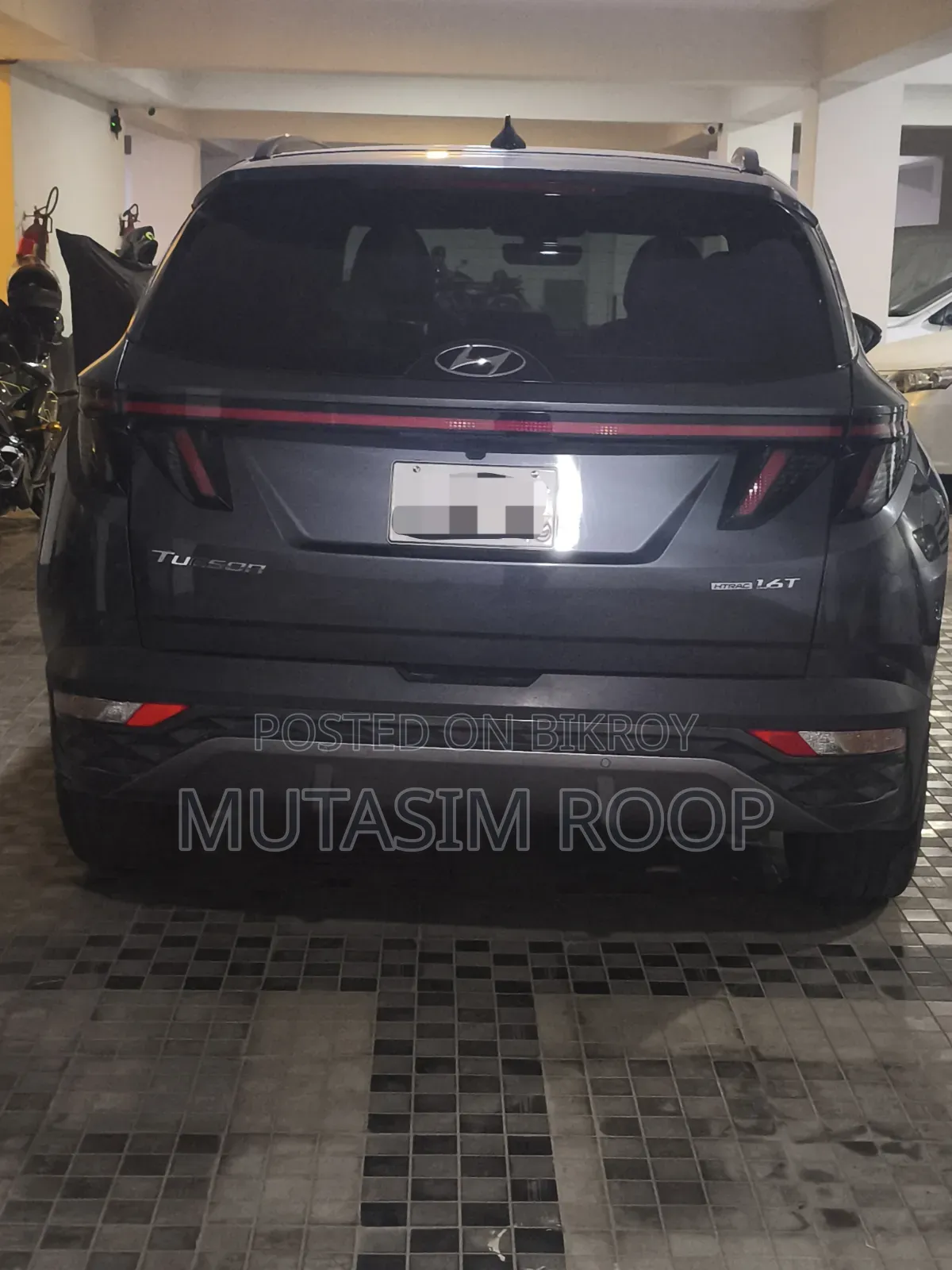 Hyundai Tucson 2024 Gray