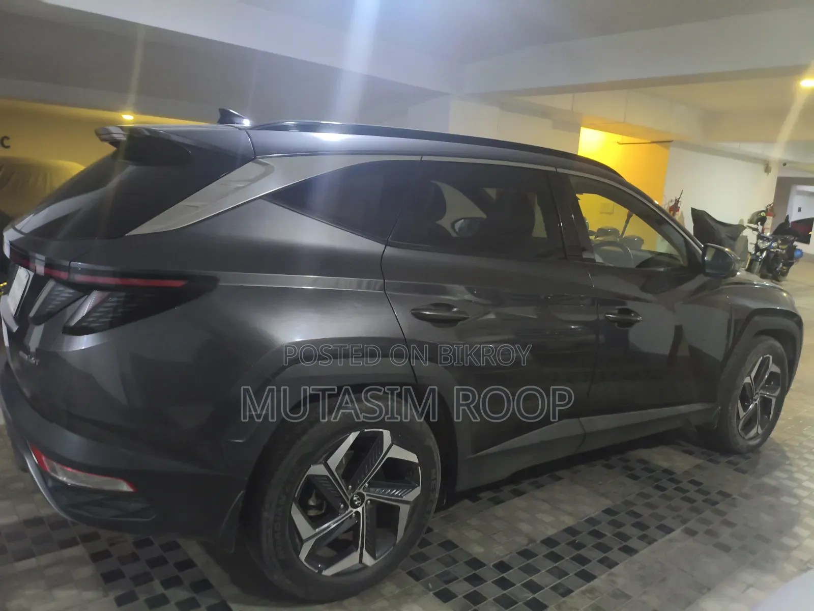 Hyundai Tucson 2024 Gray