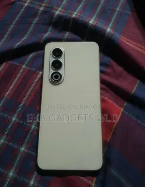Itel S25 128 GB Gold