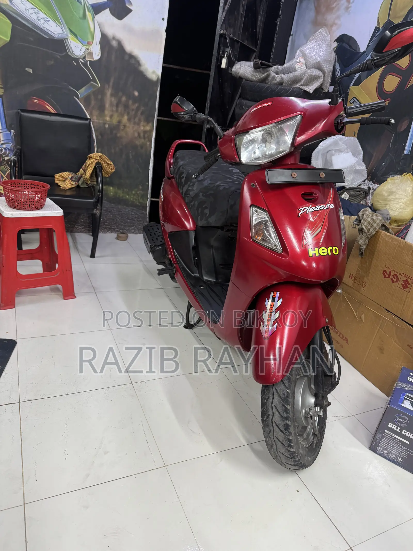 হিরো প্লেজার ২০১৬ লাল
