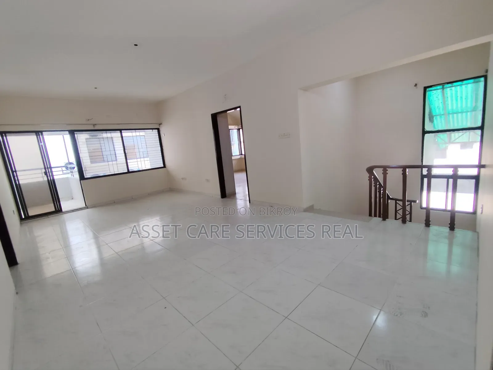 4 Bedroom Duplex in Gulshan for rent
