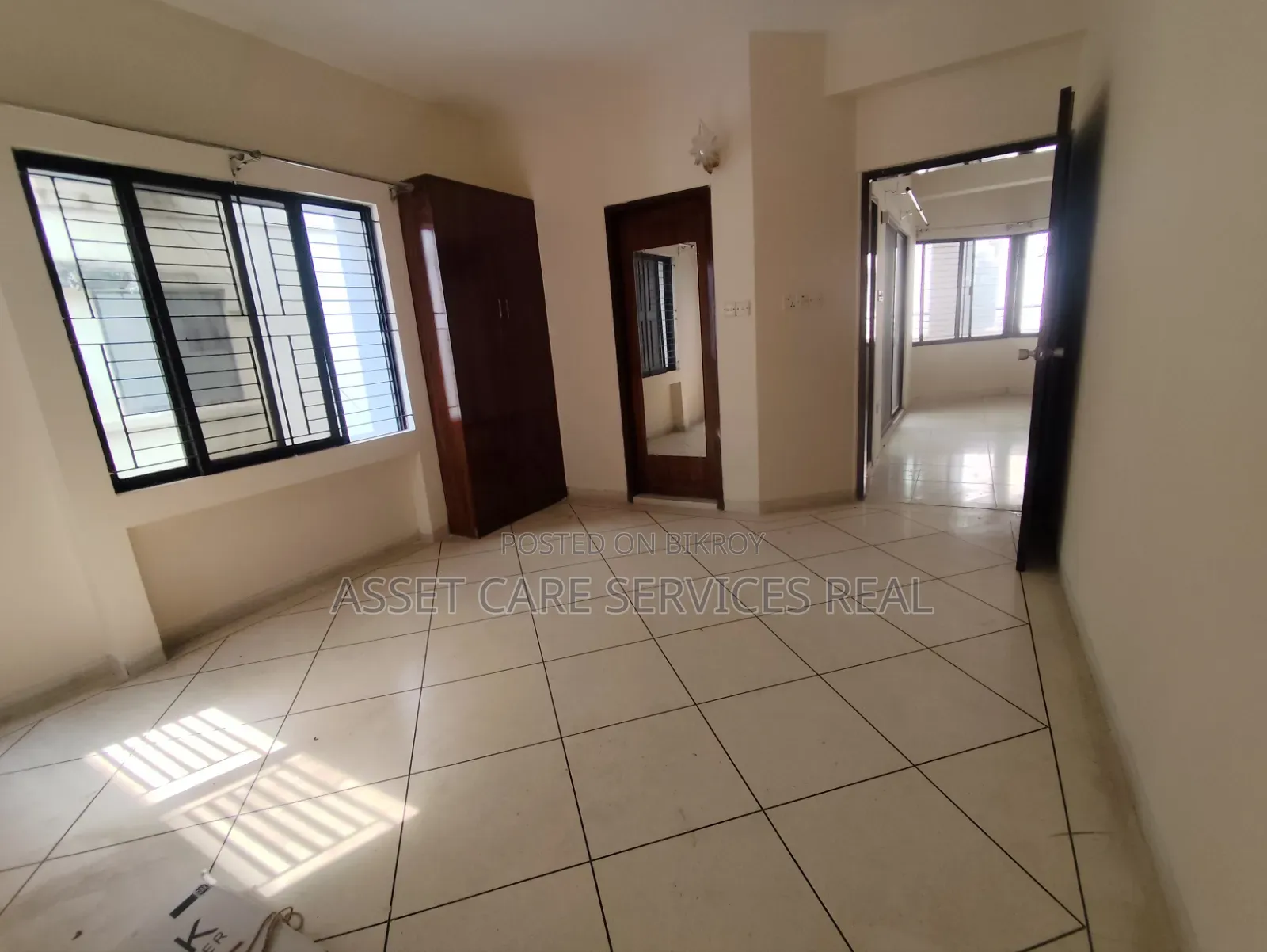 4 Bedroom Duplex in Gulshan for rent