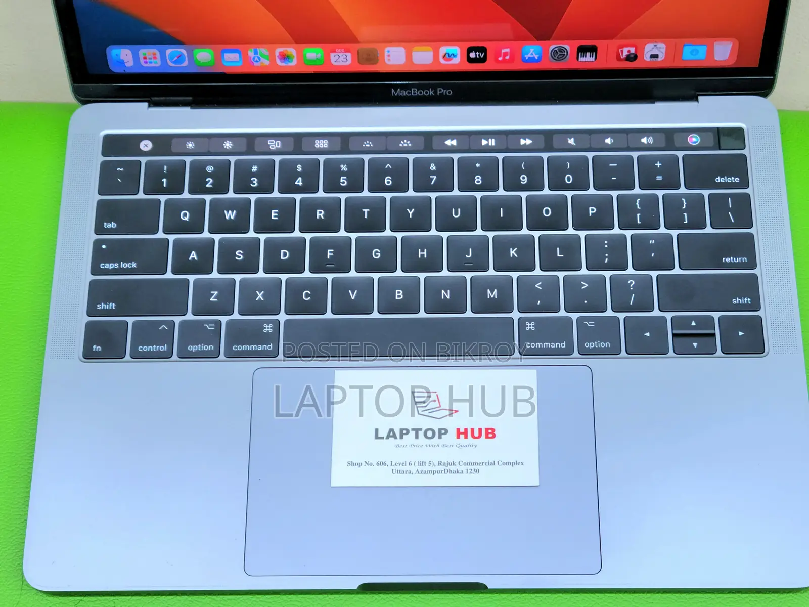 Laptop Apple MacBook Pro 2020 16GB Intel Core i5 SSD 512GB