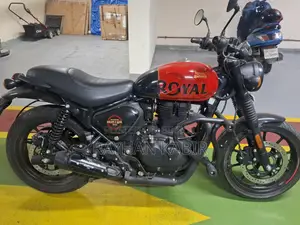 রয়েল এনফিল্ড হান্টার ৩৫০ ২০২৪ লাল