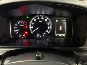 Toyota HiAce 2021 Black