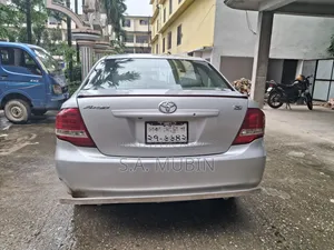 টয়োটা অ্যাক্সিও ১.৫ এক্স এফডব্লিউডি ২০০৬ সিলভার