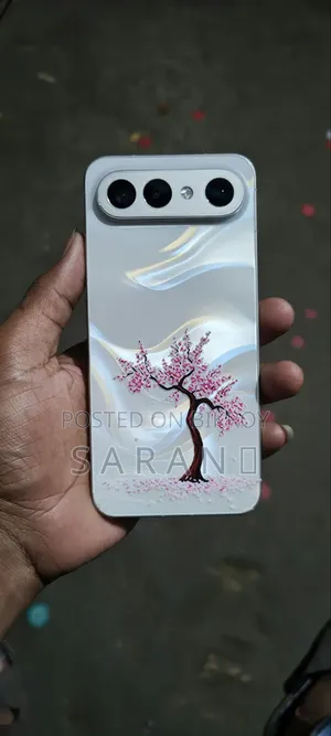 ভিভো এস৫০ প্রো মিনি ২৫৬ জিবি সাদা