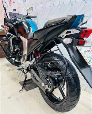 Yamaha Fazer FI V2 2026 Black