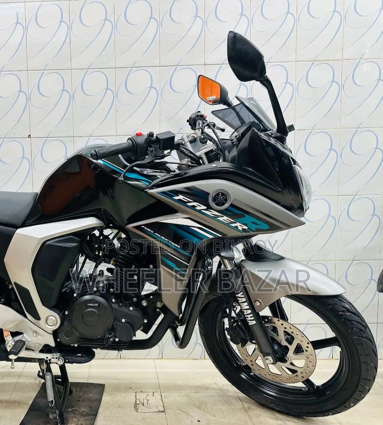 Yamaha Fazer FI V2 2026 Black