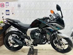 Yamaha Fazer FI V2 2026 Black