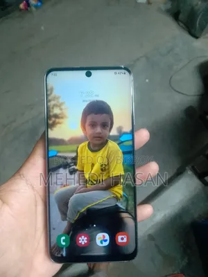 Samsung Galaxy S20 128 GB Gray