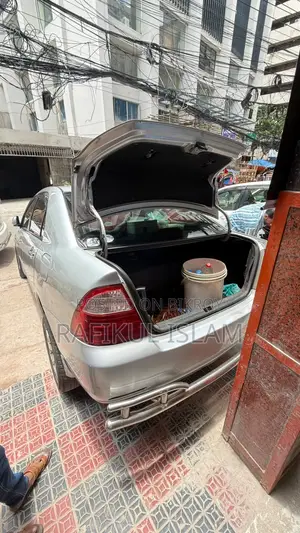 Toyota Corolla 1.6 VVT-i ২০০৬ গ্রে