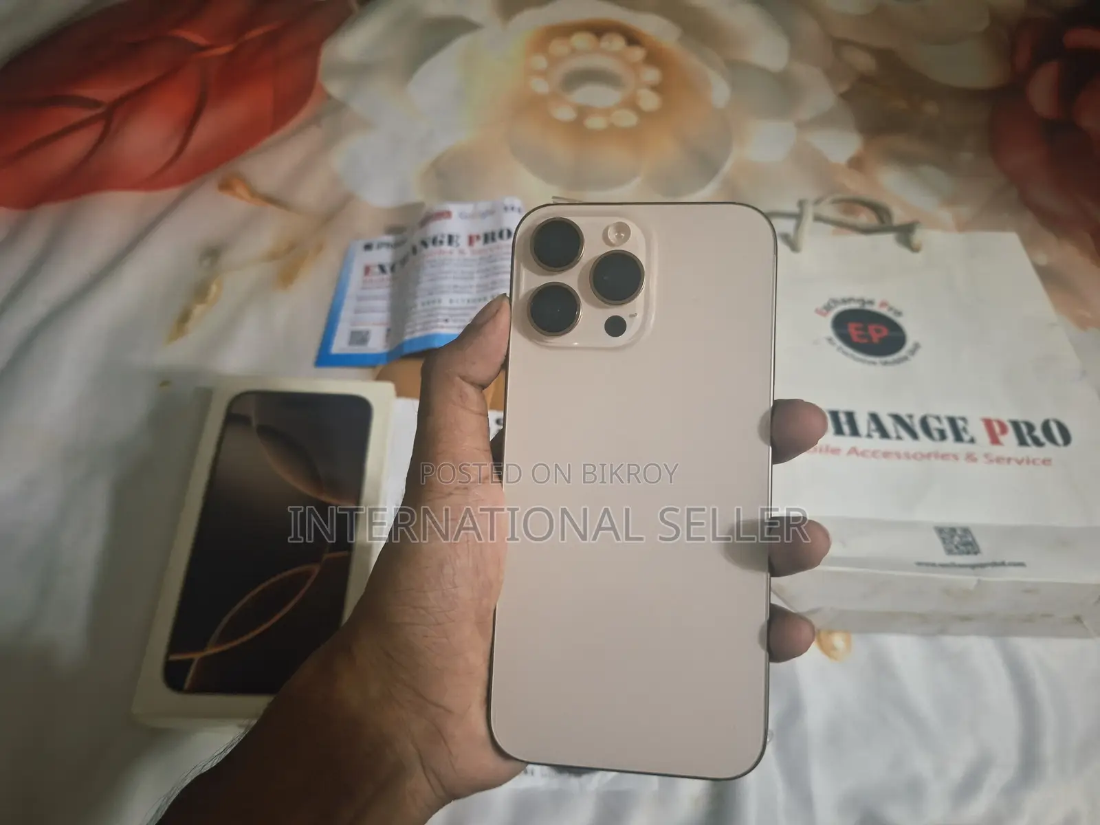 Apple iPhone 16 Pro Max 256 GB Gold