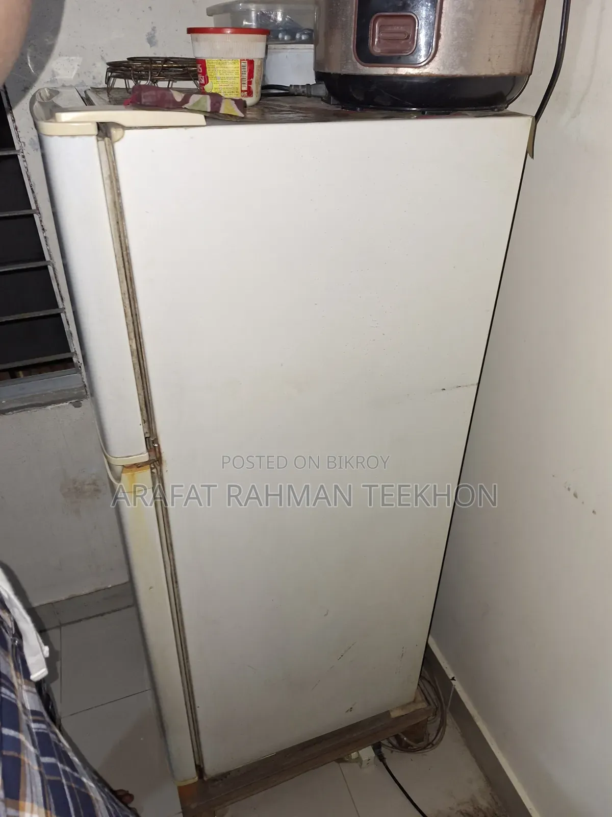 Shacklock Fridge