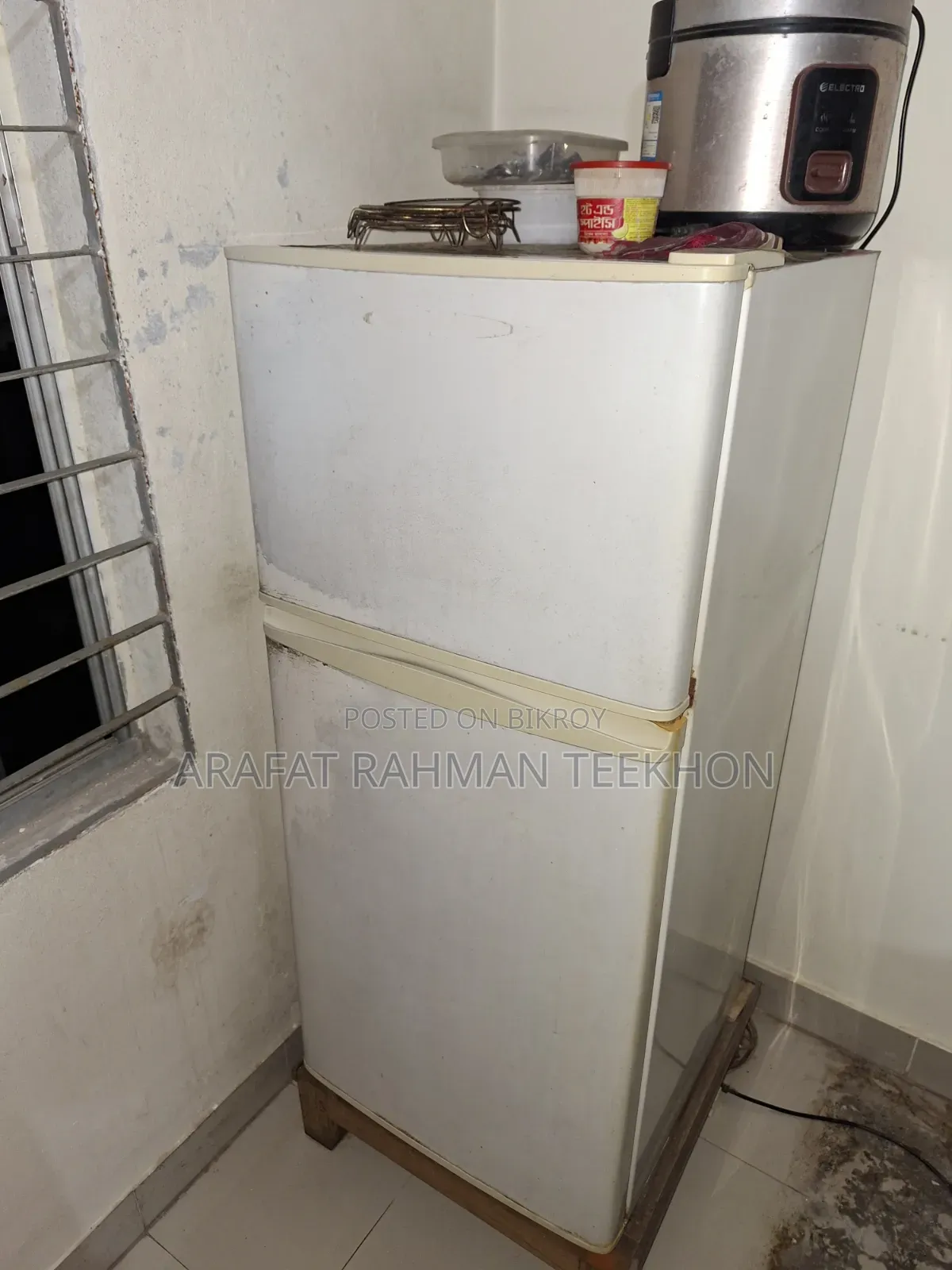 Shacklock Fridge