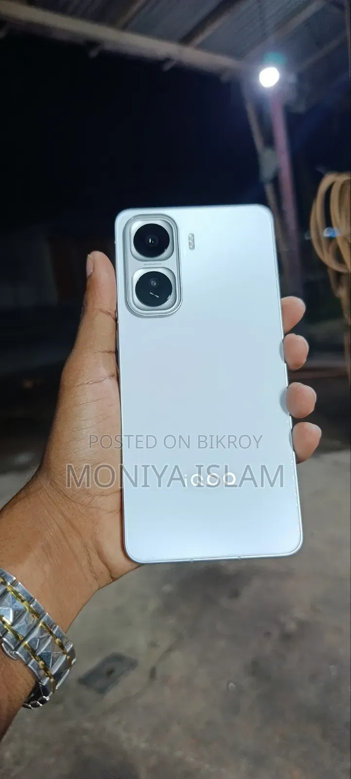 iQOO 11 256 GB White