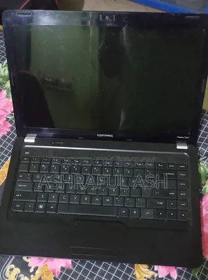 Laptop HP Compaq 420 4GB Intel Core i3 HDD+SSD 320GB