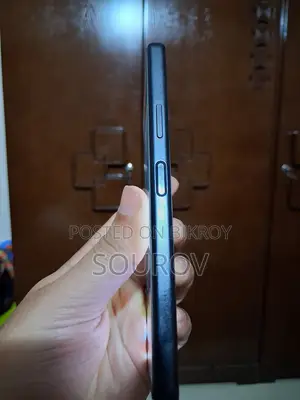সনি এক্সপেরিয়া ১০ আইভি ১২৮ জিবি ব্ল্যাক