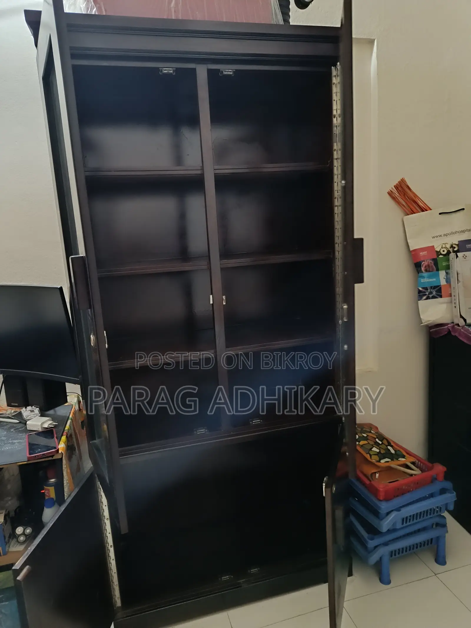 মালয়েশিয়ান কাঠের শোকেস বিক্রি | Malaysian Wooden Showcase for Sale
