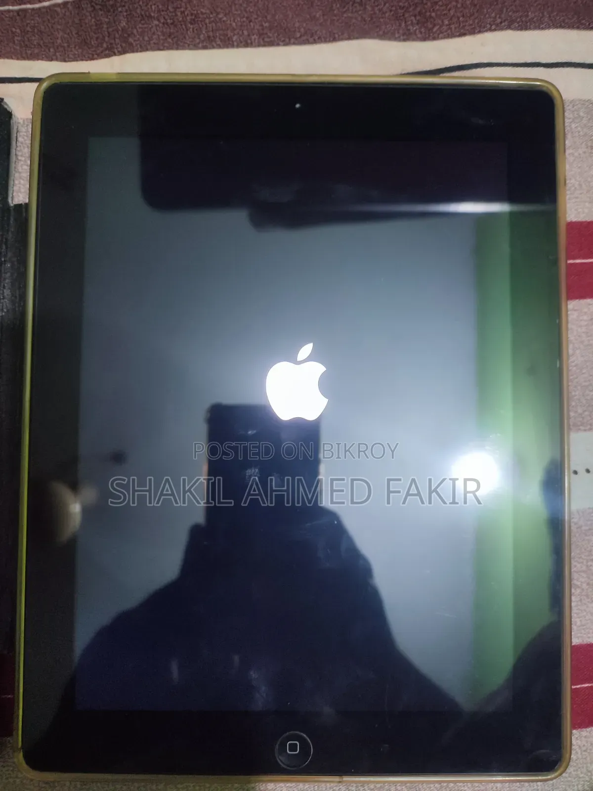 Apple iPad 4 Wi-Fi 16 GB Black
