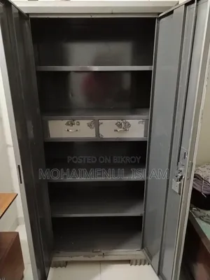 Steel Almari