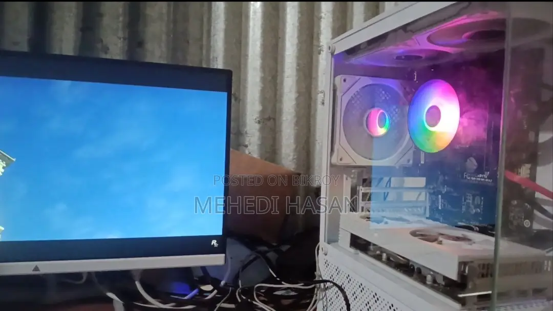 ডেস্কটপ কম্পিউটার গিগাবাইট জিবি-বিএক্সআই৫-৪৫৭০আর ১৬জিবি ইন্টেল কোর আই৫ এসএসডি ১২৮জিবি