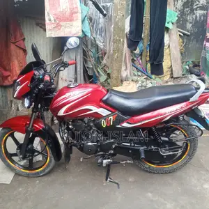টিভিএস মেট্রো ২০১৮ রেড
