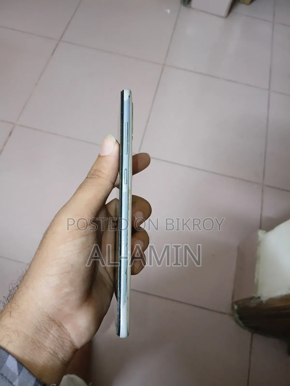 Samsung Galaxy A70 128 GB White