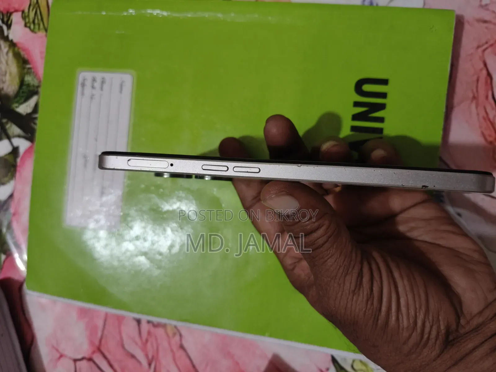 Oppo 128 GB Gold