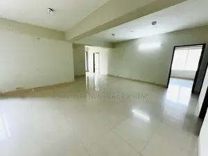 শান্তা গার্ডেন, ইস্কাটনে ৩ বেডরুমের অ্যাপার্টমেন্ট বিক্রয়ের জন্য
