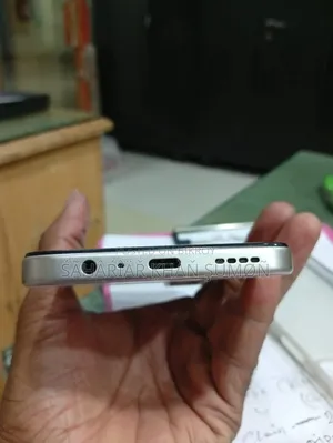 নিউ রিয়েলমি সি১০০আই ১২৮ জিবি গোল্ড