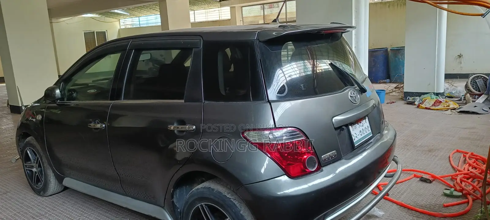 Toyota IST 2004 Gray