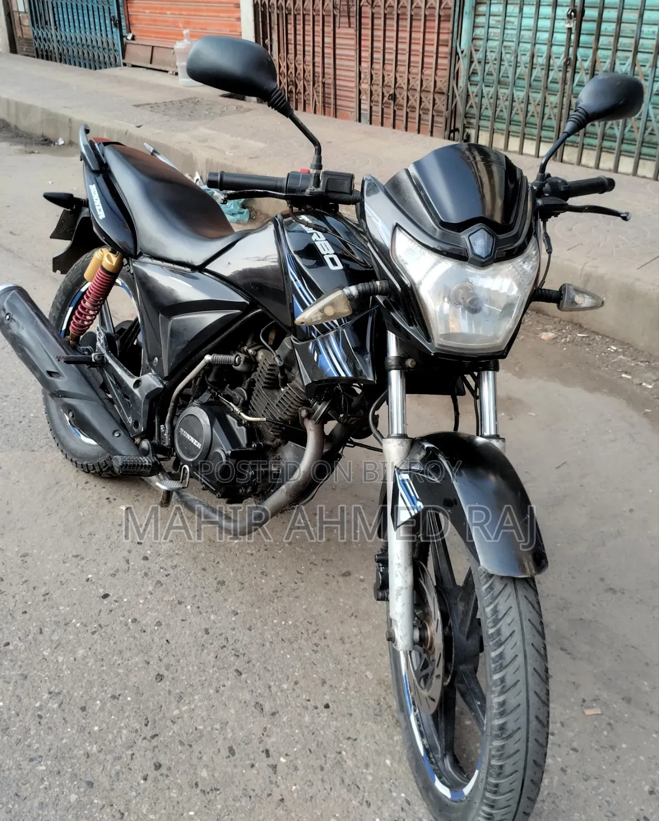 রানার টার্বো ১২৫ ২০১৭ লাল