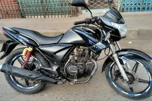 রানার টার্বো ১২৫ ২০১৭ লাল