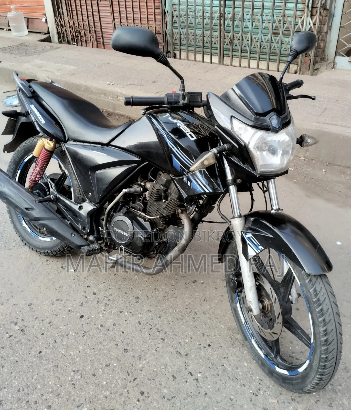 রানার টার্বো ১২৫ ২০১৭ লাল