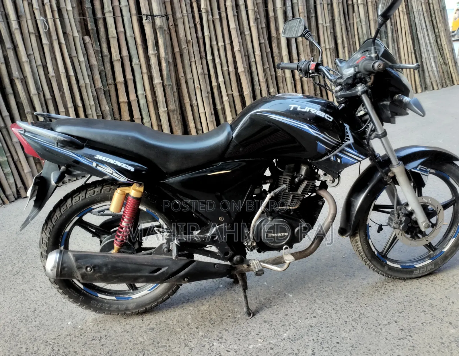 রানার টার্বো ১২৫ ২০১৭ লাল