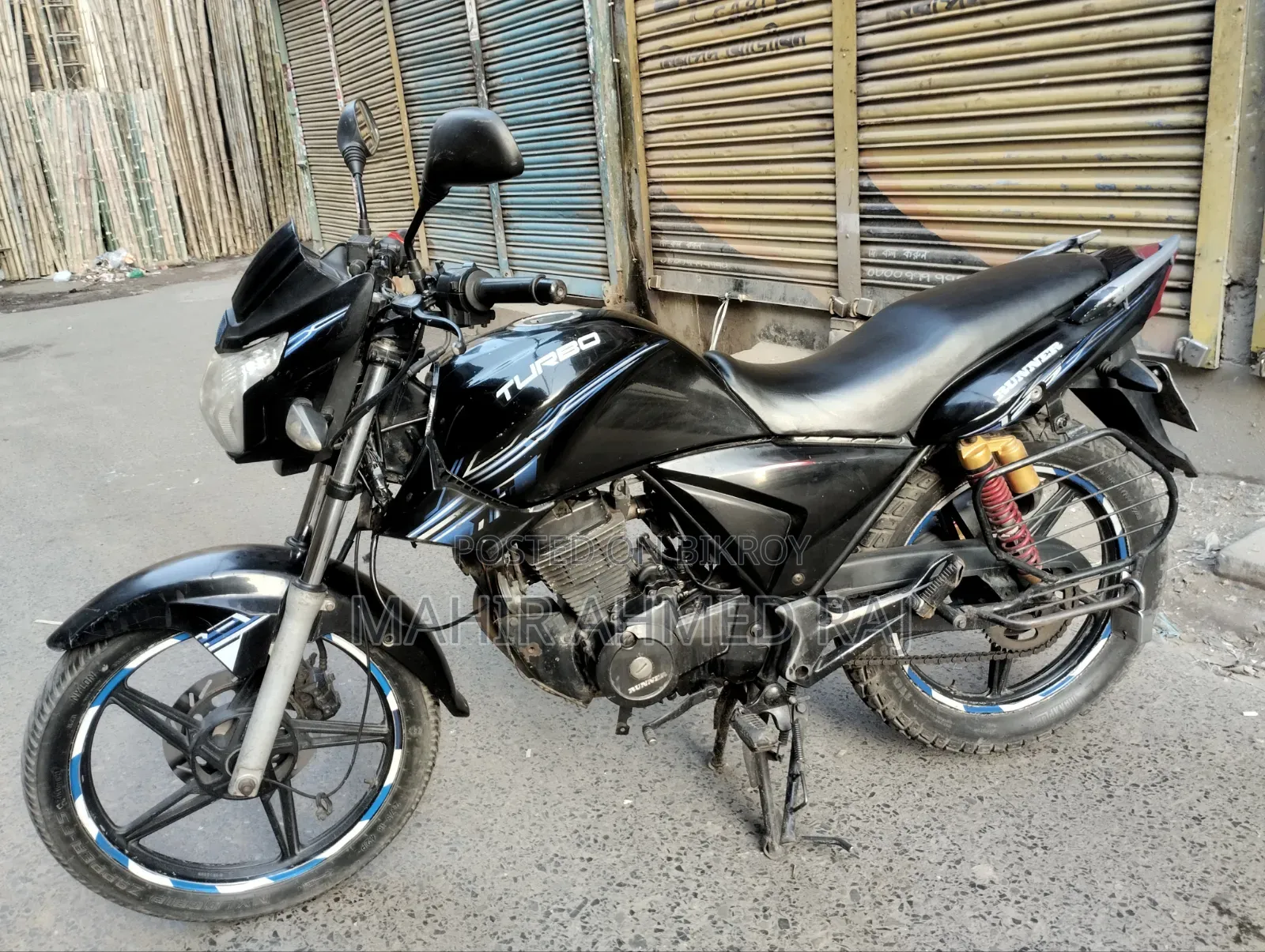 রানার টার্বো ১২৫ ২০১৭ লাল