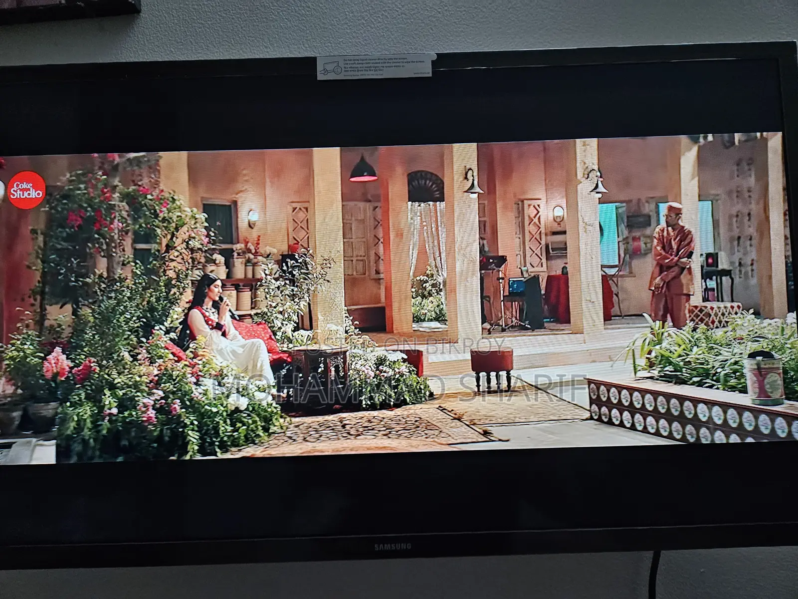 Samsung 32 Inch Smart TV