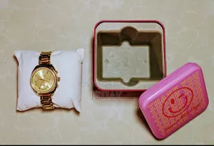 The Fossil BQ3658 Women's Chronograph Watch With Box