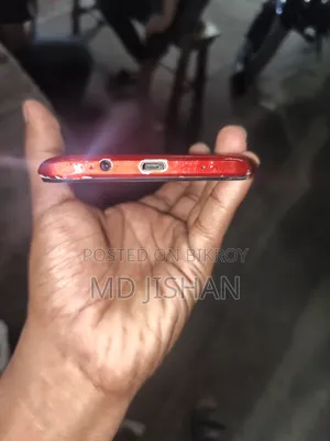 Tecno Spark 6.0 64 GB Red