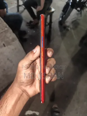 Tecno Spark 6.0 64 GB Red