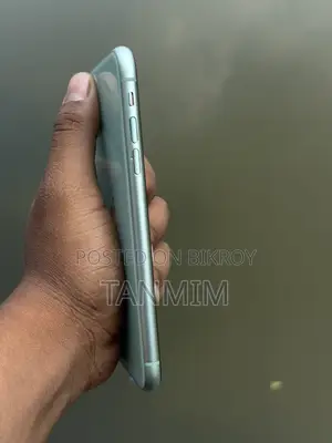 অ্যাপল আইফোন ১১ ৬৪ জিবি গ্রিন