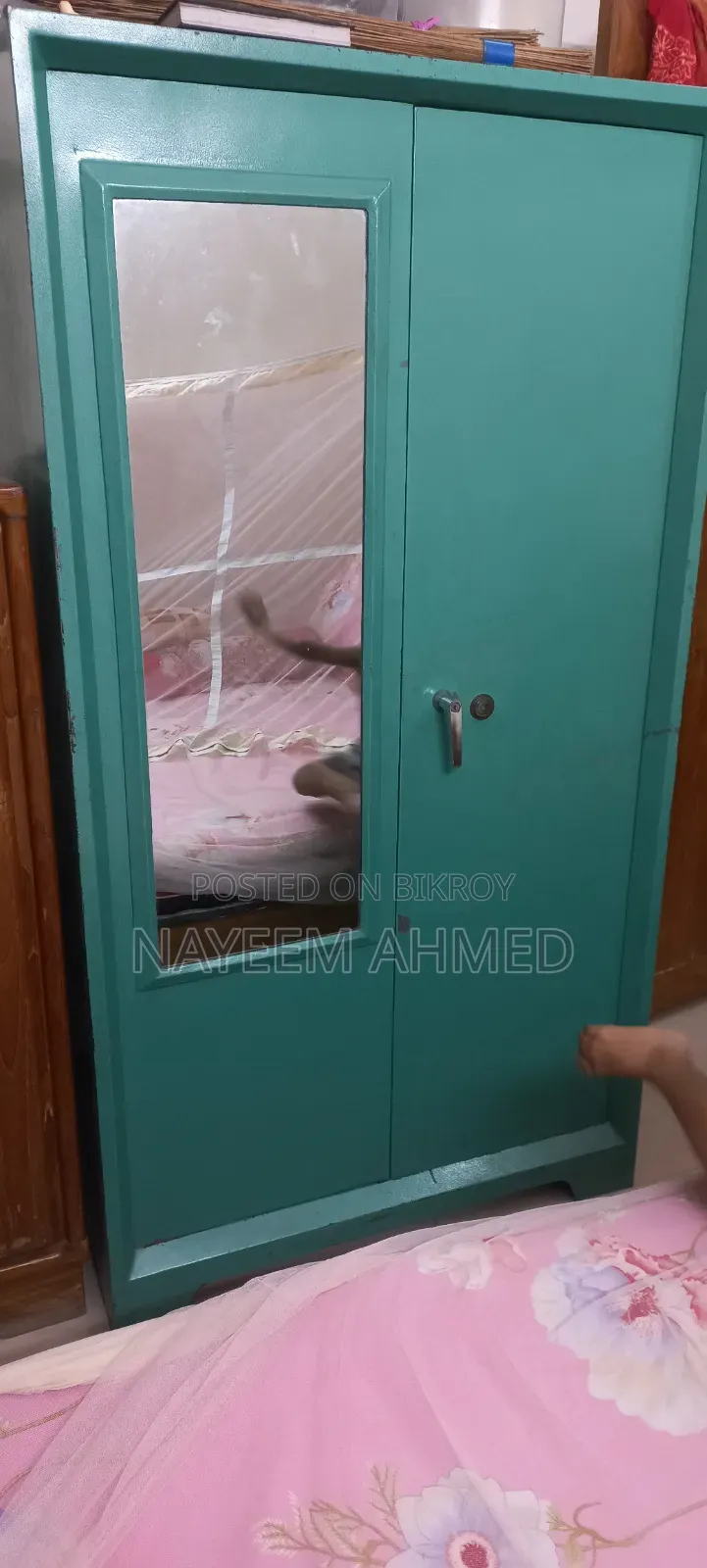 Steel Almirah