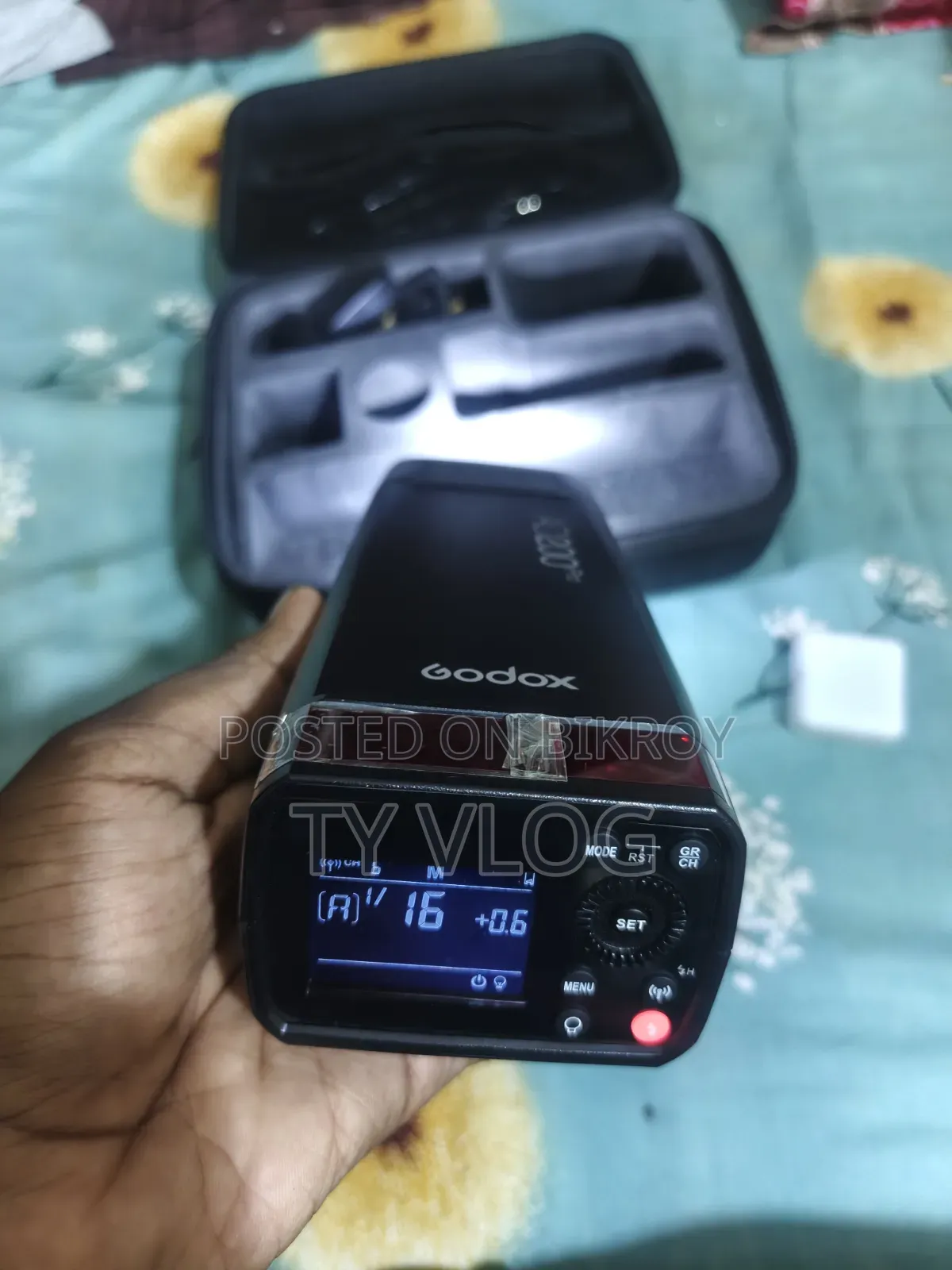 Godox Ad200