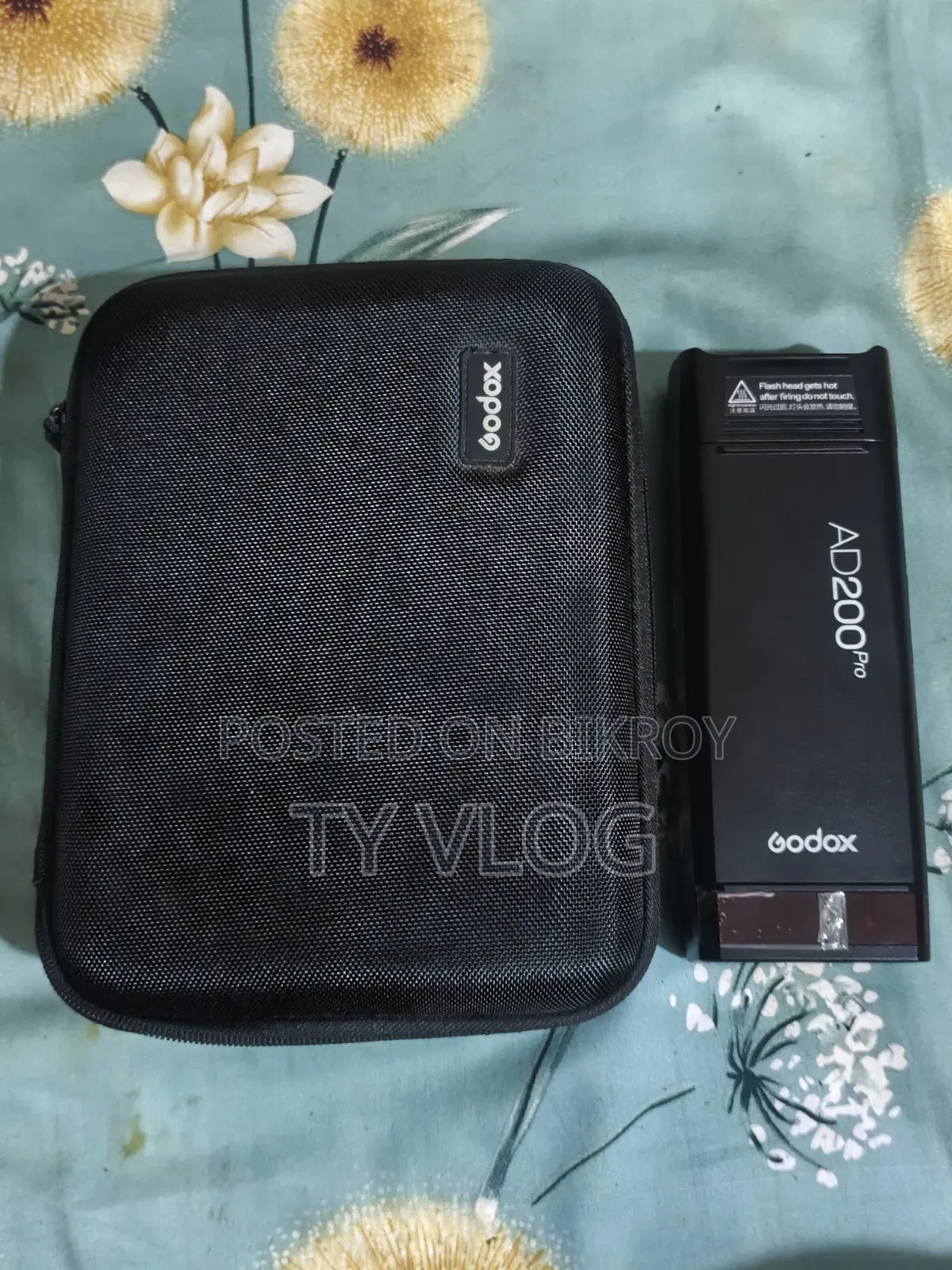 Godox Ad200