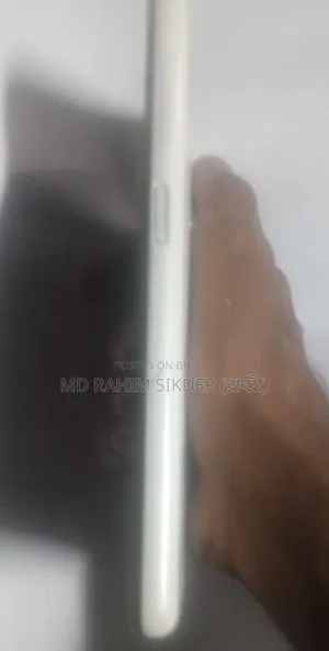 স্যামসাং গ্যালাক্সি এম১২ (ইন্ডিয়া) ৬৪ জিবি হোয়াইট