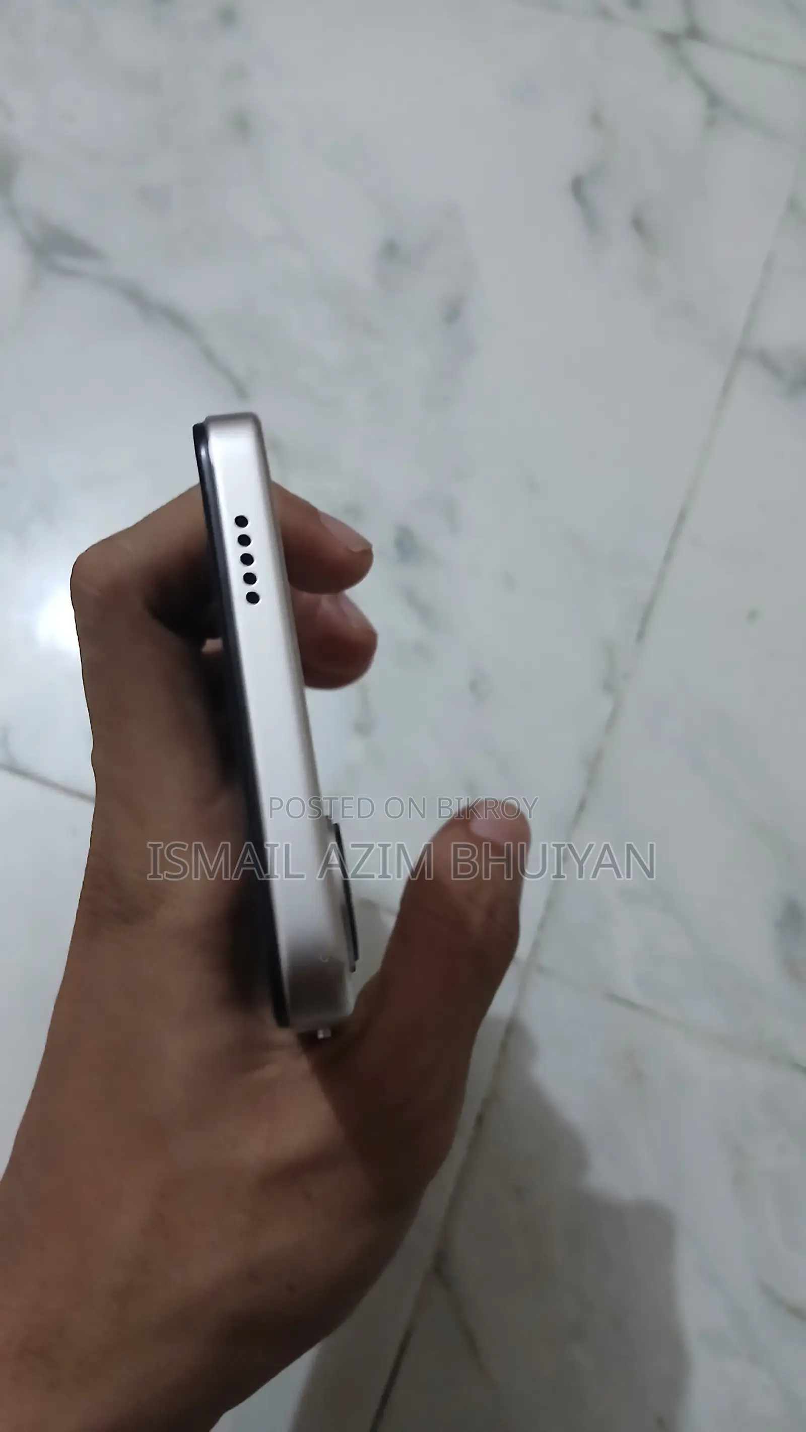 Vivo Y05 128 GB White